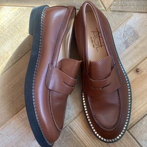 AGL loafer